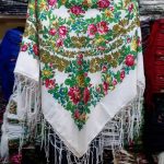 چارقد سفید طرح شاد